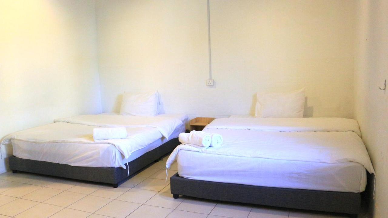 Ihome Boutique Hotel Seri Kembangan Esterno foto