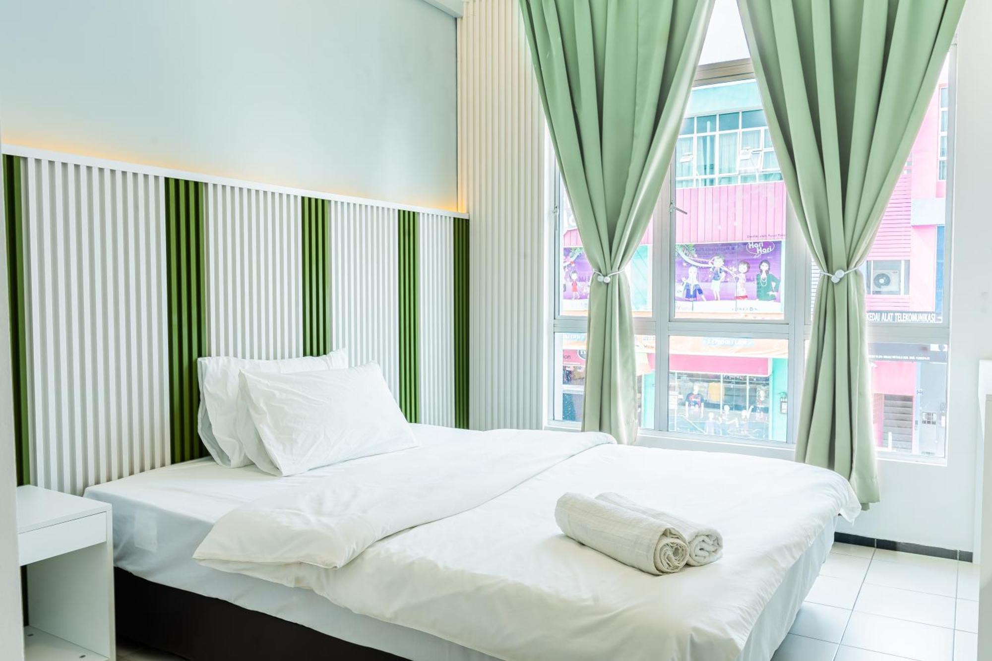 Ihome Boutique Hotel Seri Kembangan Esterno foto